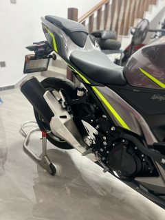 Kawasaki Ninja 400 - photo 2