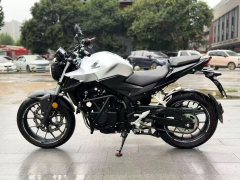 Honda CB400 - ფოტო 3