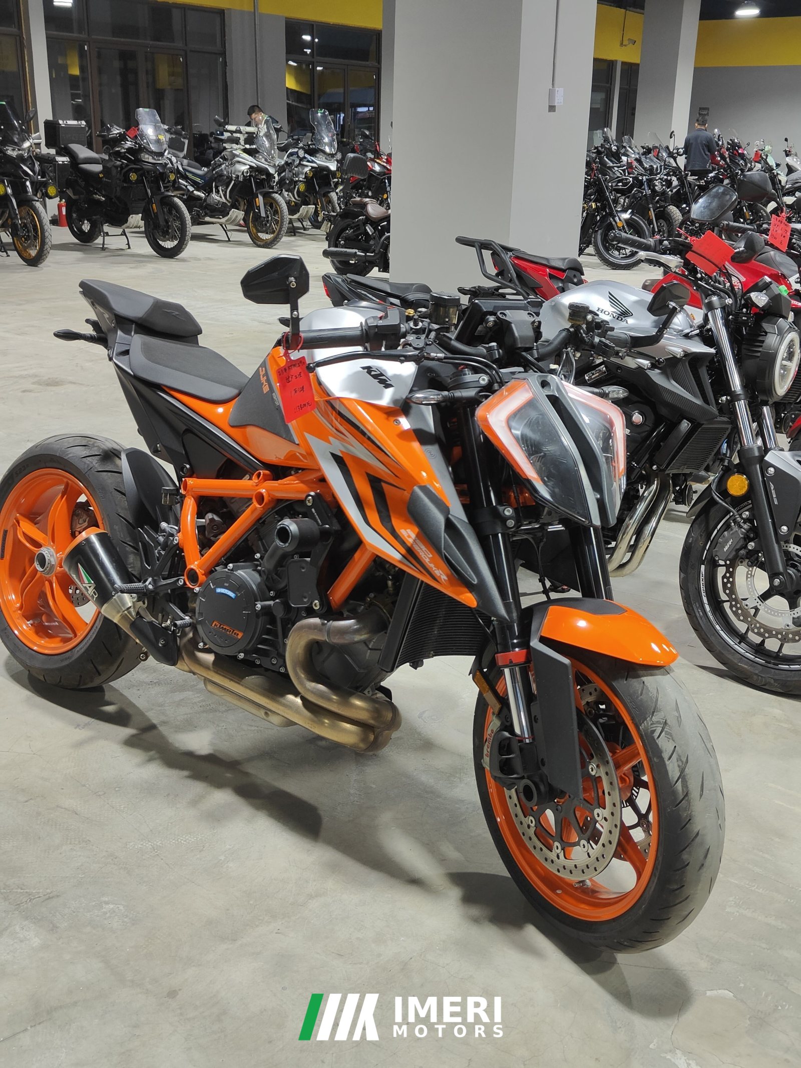 2025 KTMR2R 1290 Super Duke 1300 cc