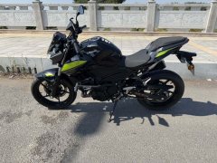 Kawasaki Z400 - ფოტო 1