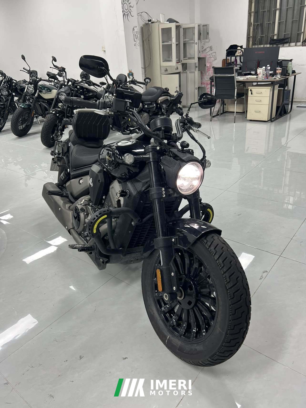 2023 Benda Black Flag 500