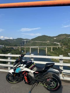 CFMOTO 400NK - фото 2