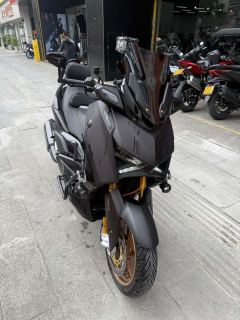 Yamaha XMAX 300 cc - ფოტო 1