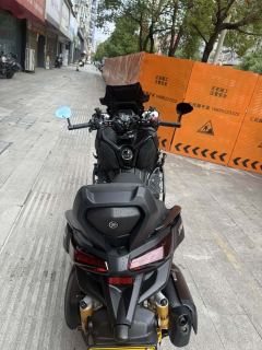 Yamaha XMAX 300 cc - ფოტო 5