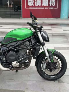 Benelli 752S 750 cc - ფოტო 4