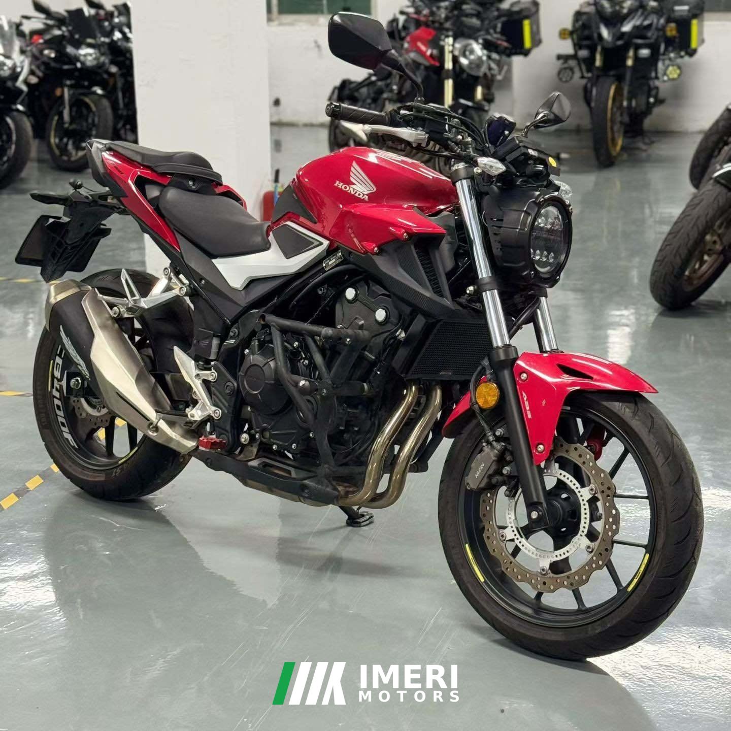 2022 Honda CB400F
