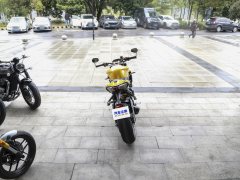 Triumph Street Triple 765 - ფოტო 12