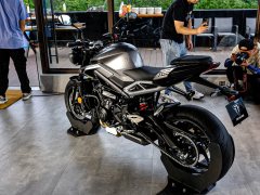 Triumph Street Triple 765 - ფოტო 3
