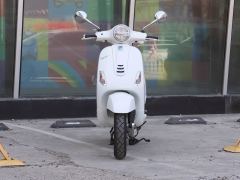 VESPA LX 125 - фото 7
