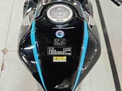 Honda CBR650R - ფოტო 6