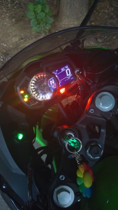 Kawasaki Ninja 400 - ფოტო 3