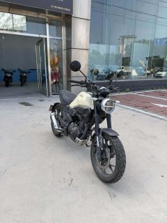 Sundiro Honda CBF190TR - ფოტო 2