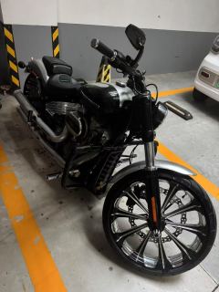 Harley-Davidson Breakout 1860 cc - фото 5