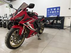 Honda CBR650R - photo 4