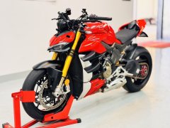 Ducati Street Fighter V4 1100 cc - ფოტო 3