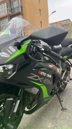 Kawasaki Ninja ZX-6R 650 cc - photo 2