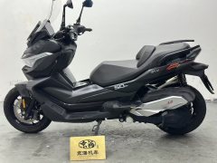 Voge SR4 Max 350 cc - ფოტო 3