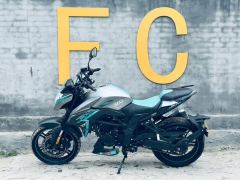 Voge 300R - ფოტო 1