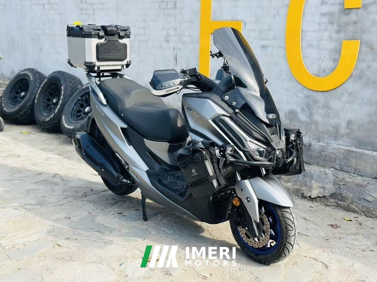 2024 KYMCO Zongshen ST250