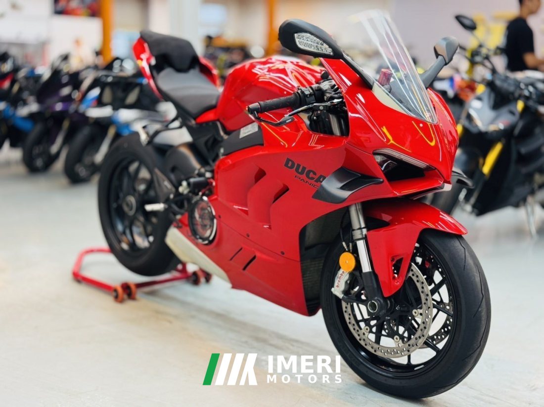 Ducati Panigale V4 1100 cc - мотоцикл из Китая