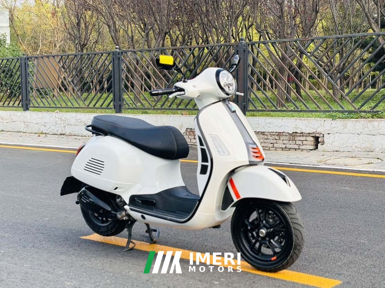 2024 VESPA GTS 300 cc