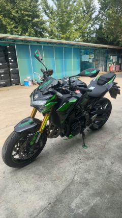Kawasaki Z900 950 cc - ფოტო 1