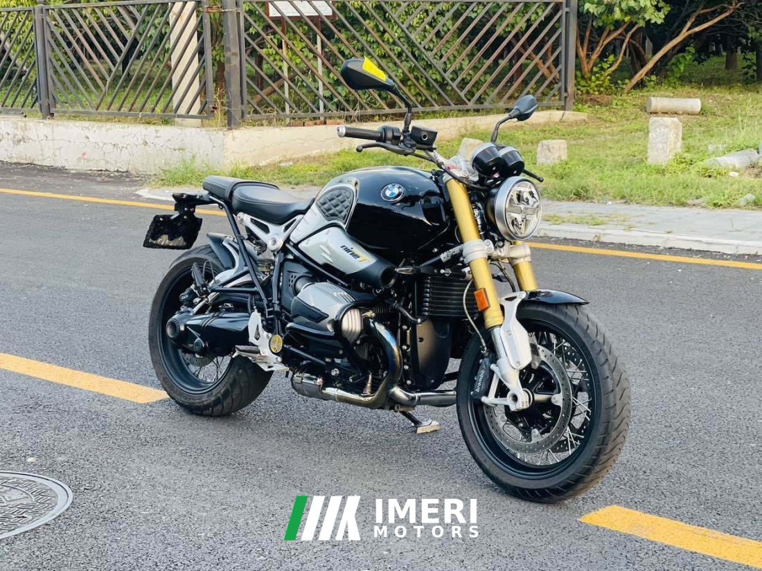BMW R NineT 1200 cc - мотоцикл из Китая