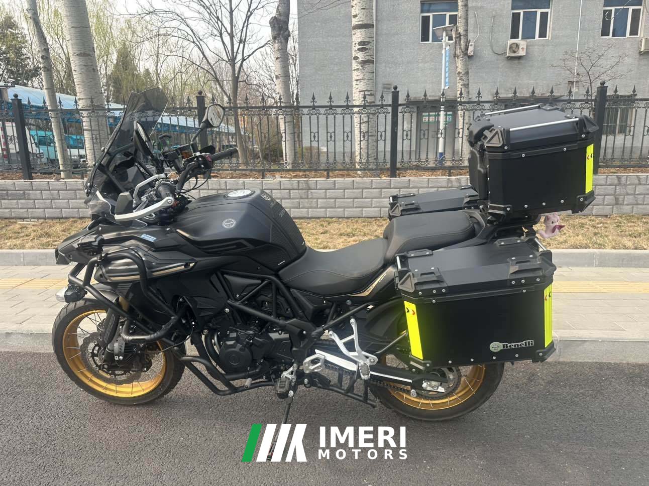 2025 Benelli TRK552 550 cc