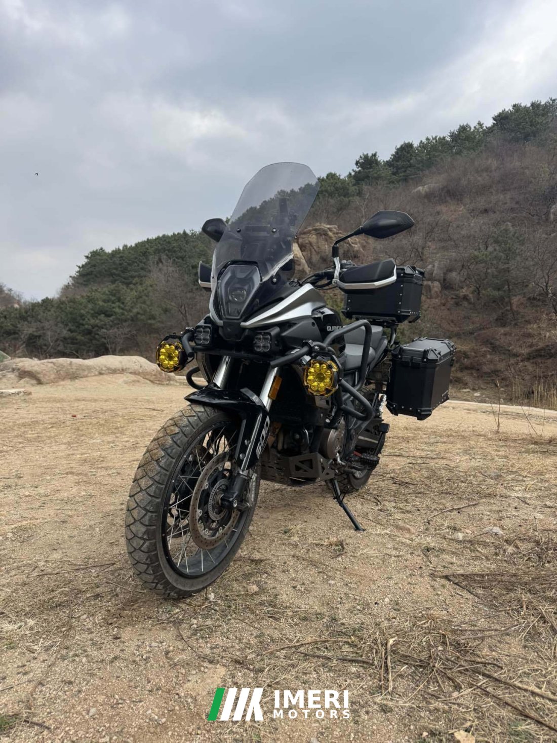 QJMOTOR Snapdragon 600 560 cc - მოტოციკლი ჩინეთიდან
