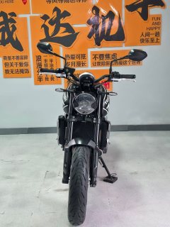 Triumph Trident 660 - ფოტო 2
