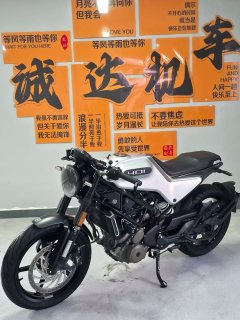 HUSQVARNA White Arrow 401 400 cc - ფოტო 3