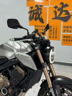 Honda CB650R - фото 6