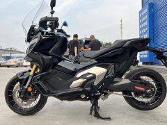 Honda X-ADV 750 - фото 6