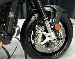 MV Agusta Brutale 800 - ფოტო 6