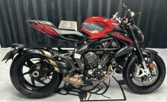 MV Agusta Brutale 800 - ფოტო 8