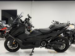 Yamaha TMAX 560 cc - ფოტო 3