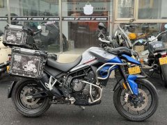 Triumph Tiger 850 900 cc - ფოტო 1