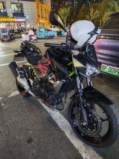 Kawasaki Z400 - ფოტო 1