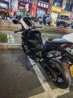 Kawasaki Z400 - ფოტო 3