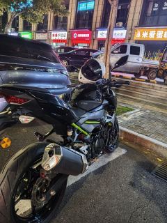 Kawasaki Z400 - ფოტო 4