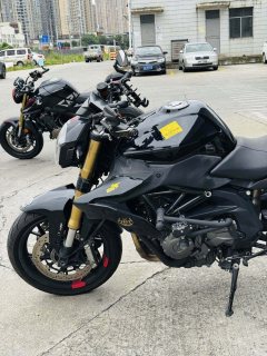 Benelli TNT600i - ფოტო 7