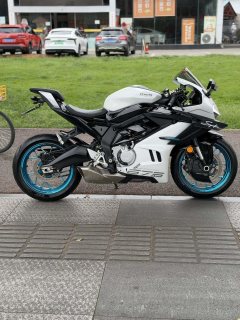 CFMOTO 675SR-R - ფოტო 4