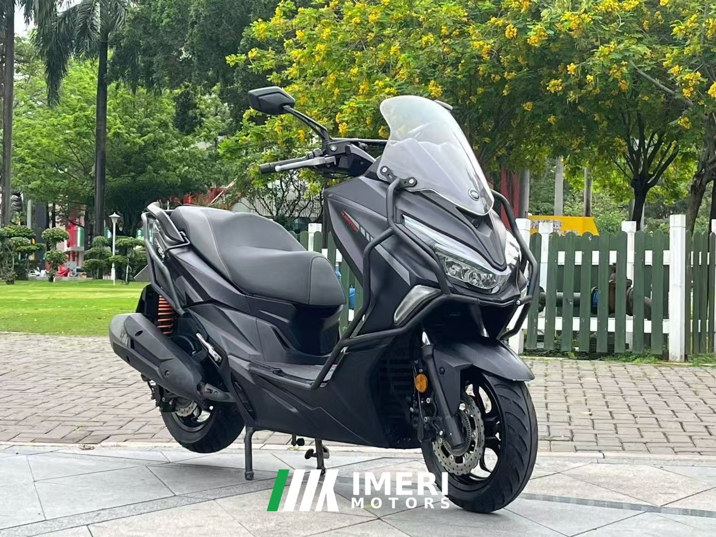 2024 QJMOTOR Hong 250