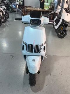 QJMOTOR Dino 150 cc - ფოტო 2