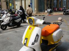 Pojie Little Cara 125 cc - photo 11