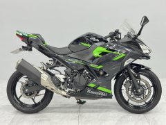 Kawasaki Ninja 400 - ფოტო 3