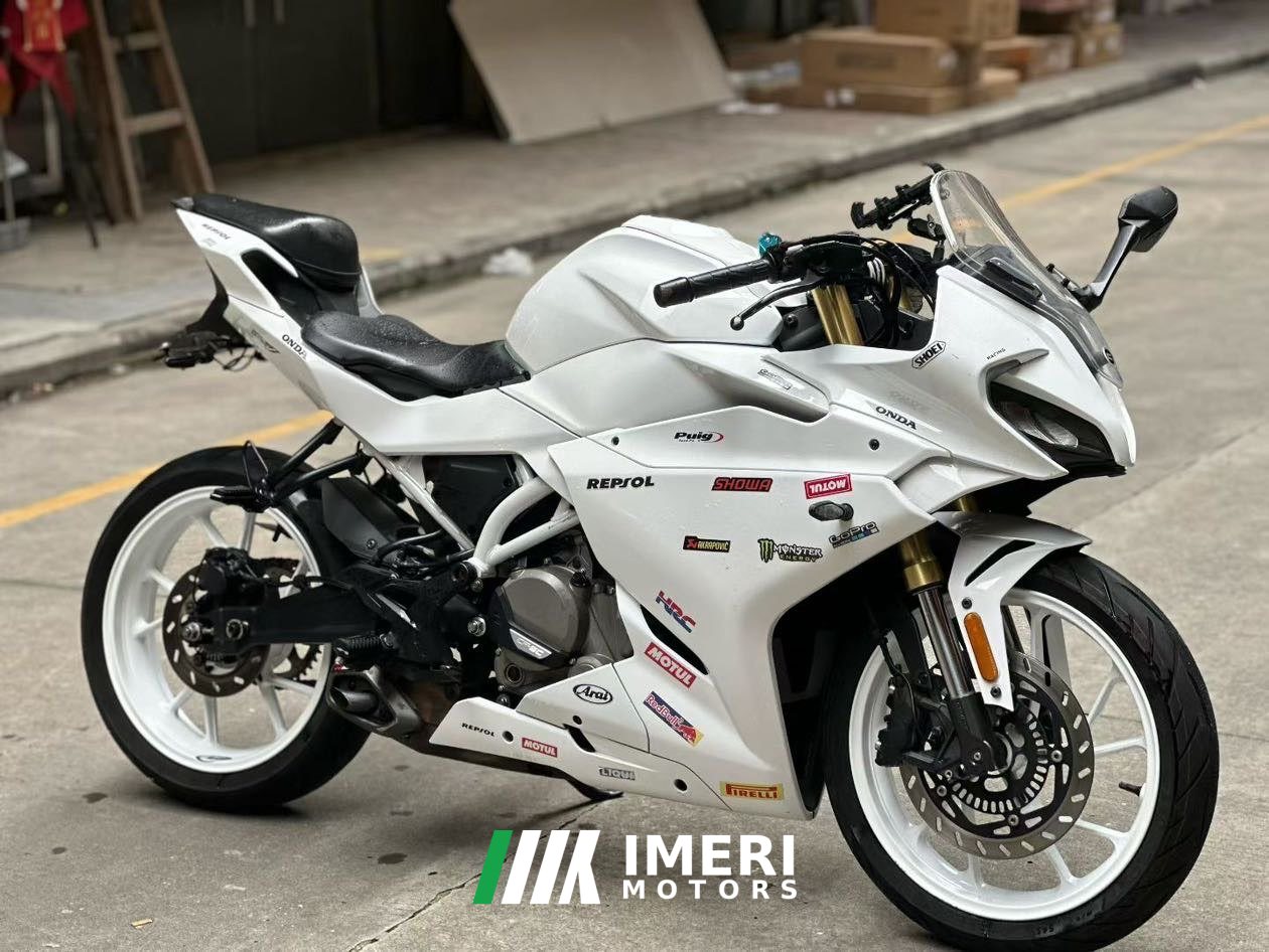 2021 CFMOTO 250SR