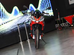 Aprilia Tuono 660 - ფოტო 2