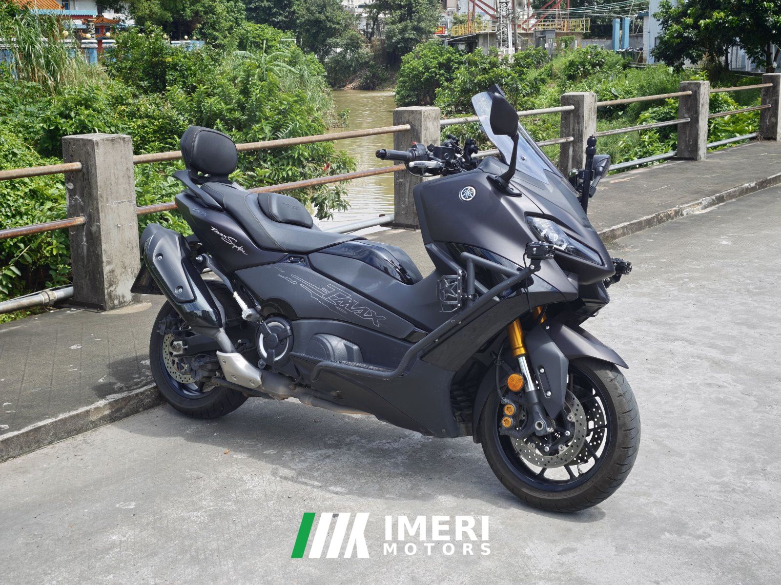 2024 Yamaha TMAX 560 cc