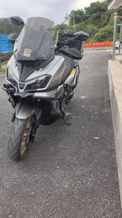 SYM Husky ADV300 - ფოტო 1